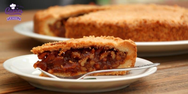 Engadiner Nusstorte Recipe - Swiss Nut Tart | A recipe for Engadiner Nusstorte, a Swiss nut tart. Shortcut pastry filled with walnuts covered in a thick caramel sauce. A real treat. | http://www.cakieshq.com